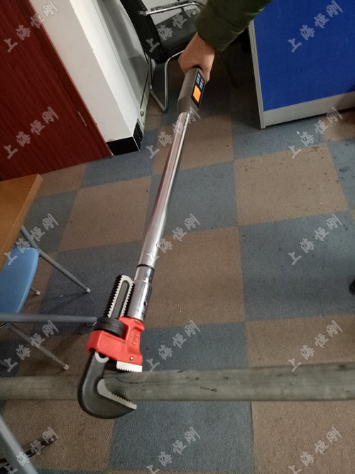 数显扭力扳手图片  （管钳头）